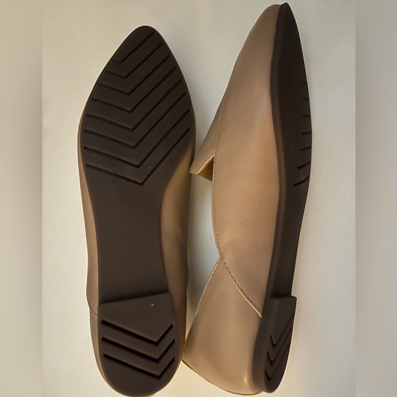 Kelly and Katie nude point toe loafer - Picture 3 of 4